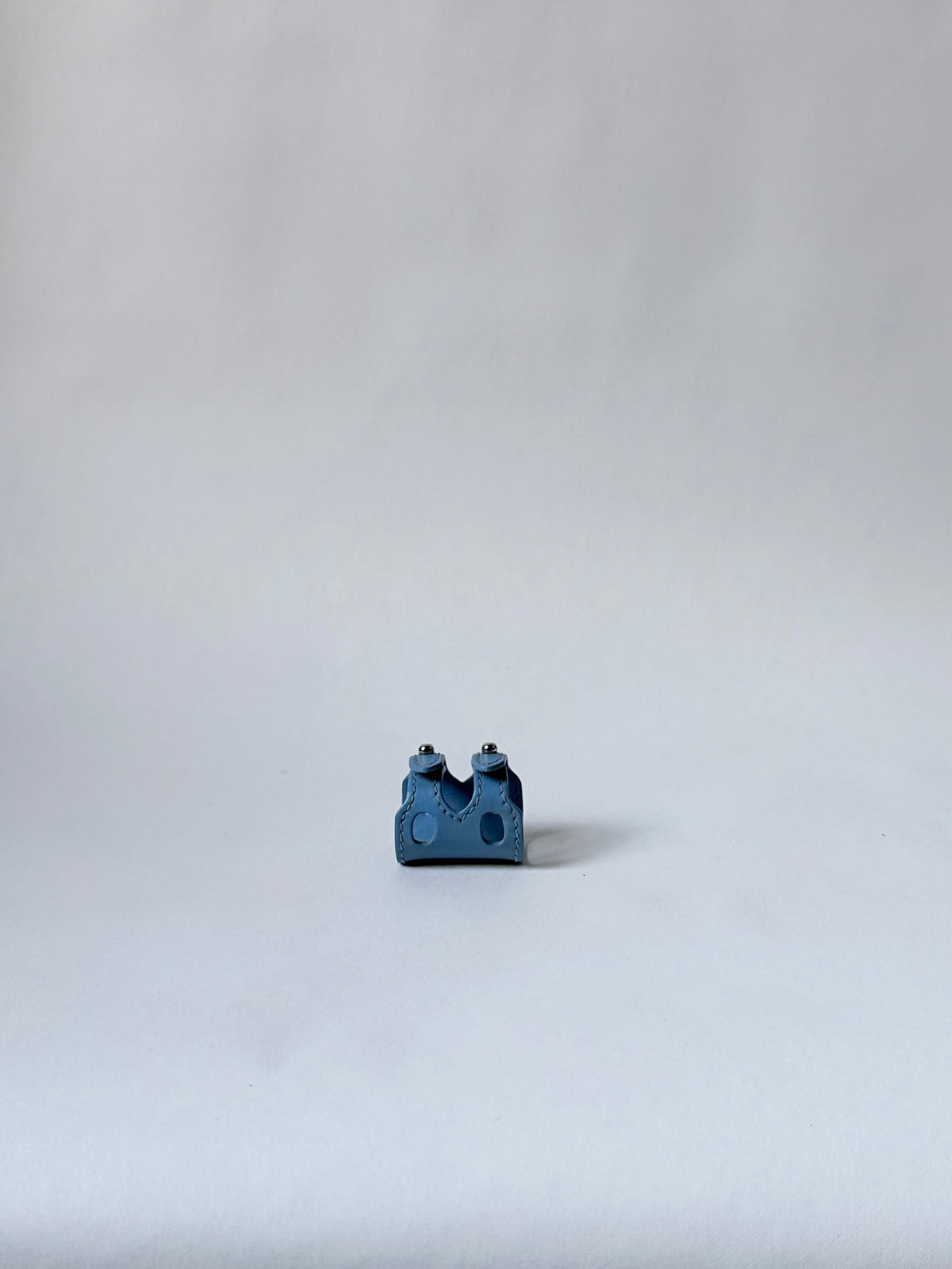 ECCOTI, color cielo